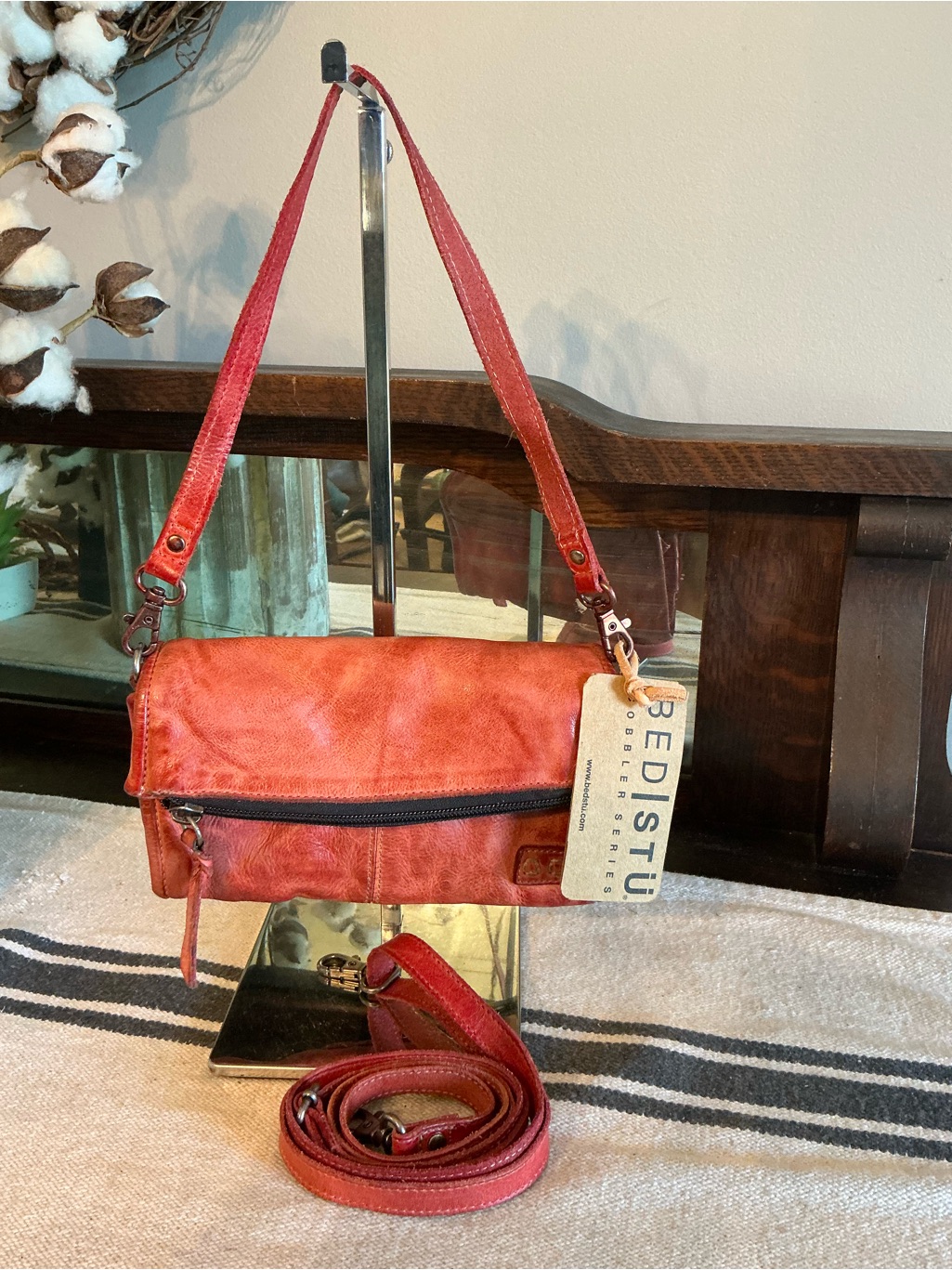 Nwt Bed Stu Leather Amina Crossbody Handbag Clutch Wallet Indie Red Dd Msrp $185 — image 3 of 8